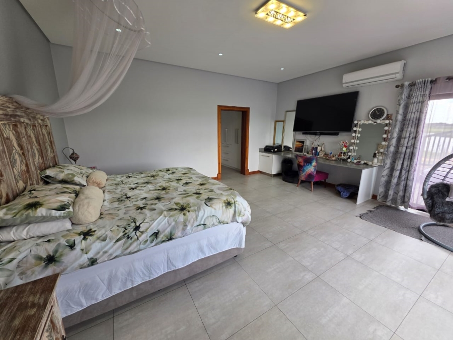 4 Bedroom Property for Sale in Heron Banks Golf Estate Free State